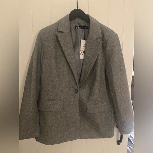Zara Blazer - Picture 1 of 2